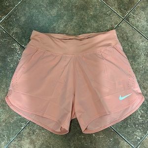NWT Nike shorts! women’s Large
